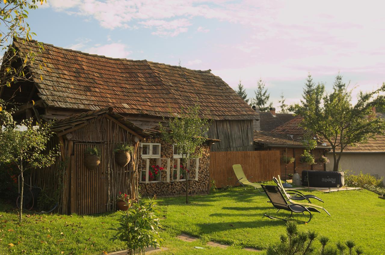 Отель Fruktarium Vendeghaz Trizs Экстерьер фото